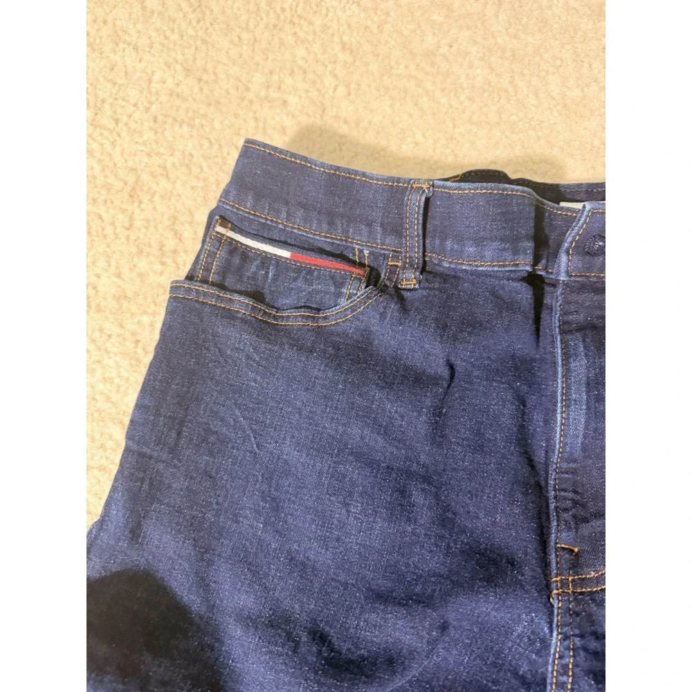 Tommy Hilfiger W38/L32 Men's Straight Leg Jeans - Dark Wash
